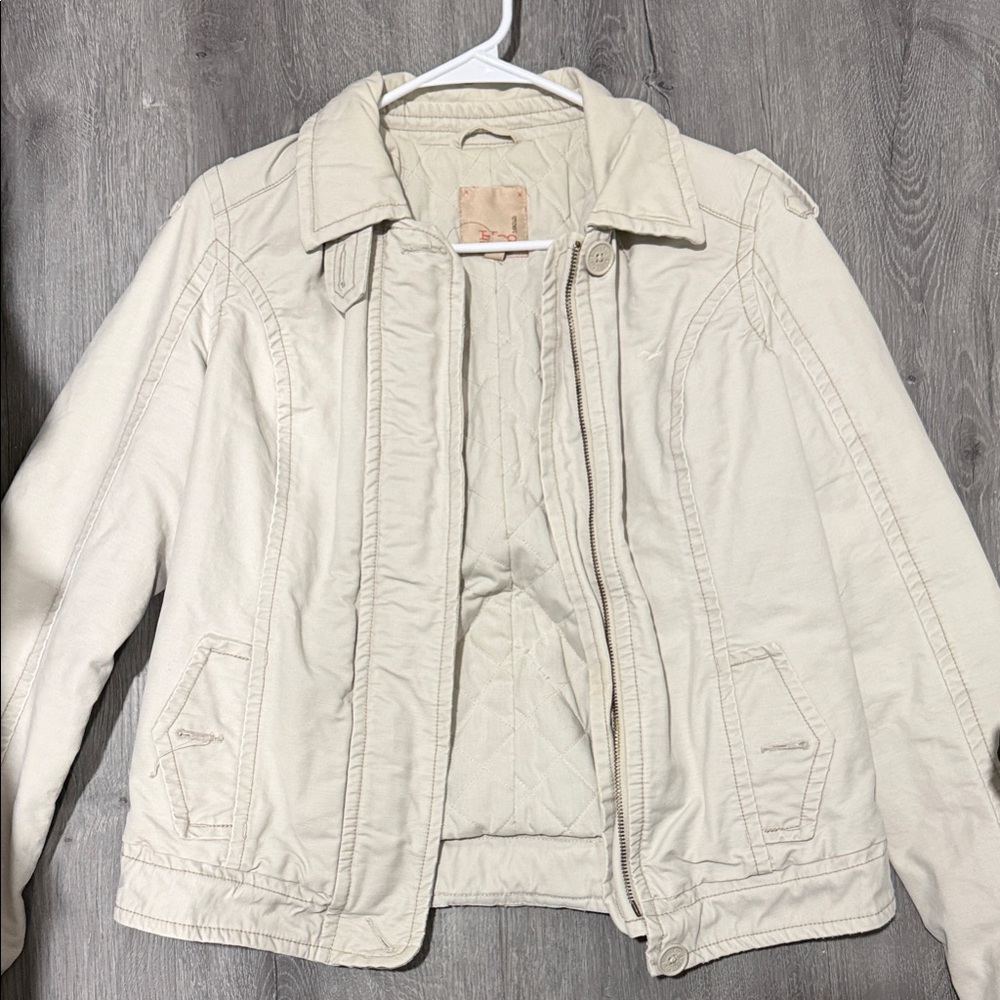 Cream Quilted Vintage Jacket